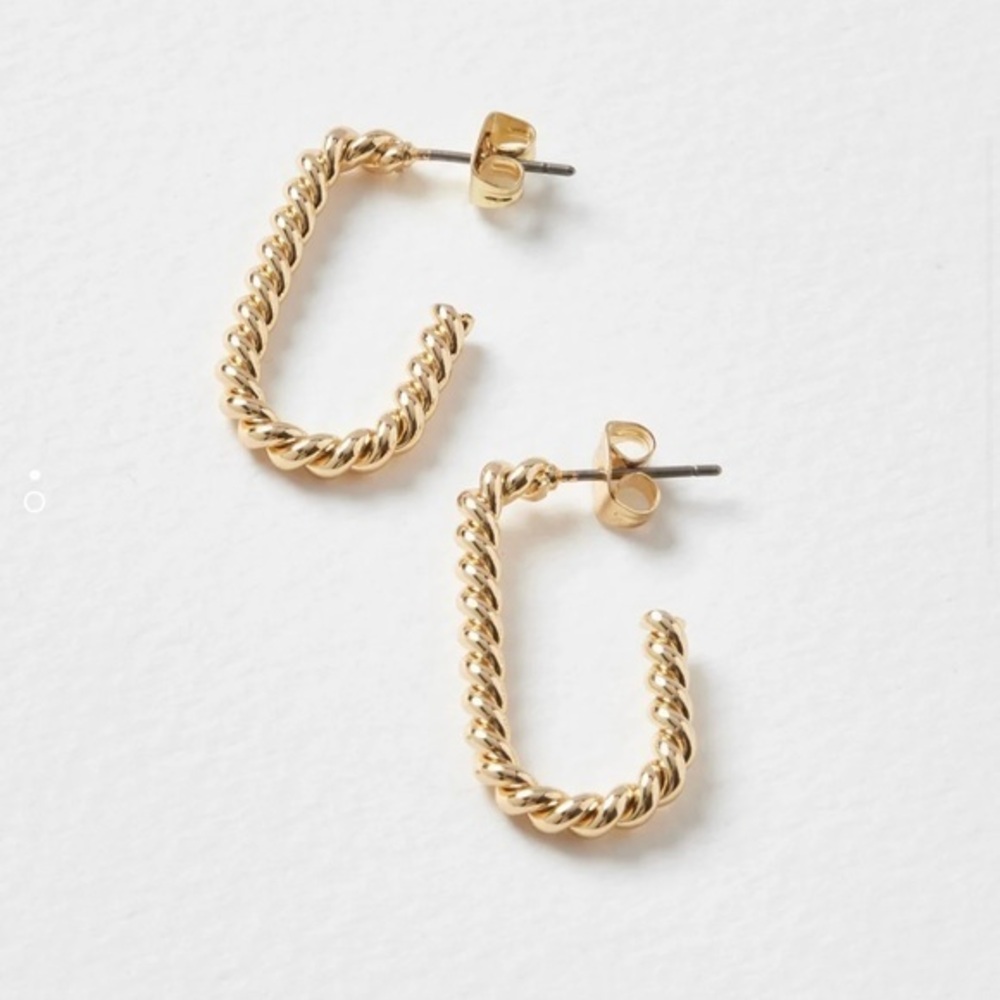 NEW 14k Gold Plated Braided Oval Hoop Earrings